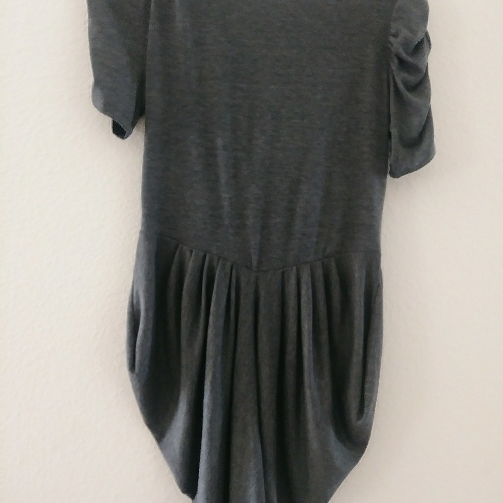 Dress - Picture 8 of 8